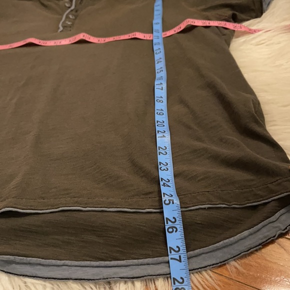 Jeremiah Clothing tshirt with buttons - Picture 12 of 13